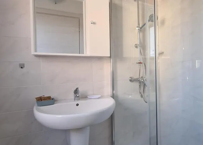 Civico 14 3 Apartman Monserrato